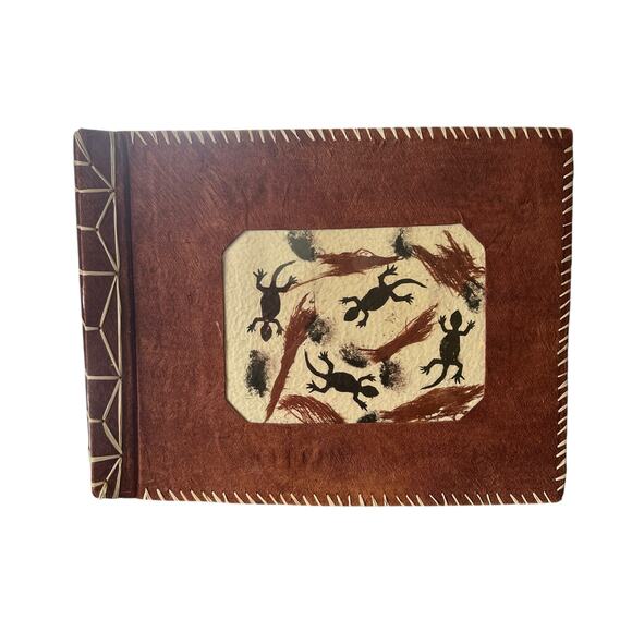 Unique Handmade Photo Album 17"x15" Recycled Paper and Banana Fibers Uganda NEW - Picture 1 of 7